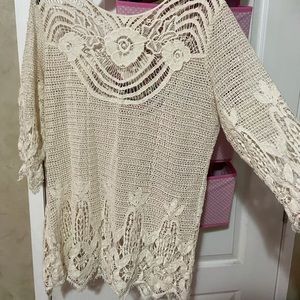 Boho macrame looking shirt